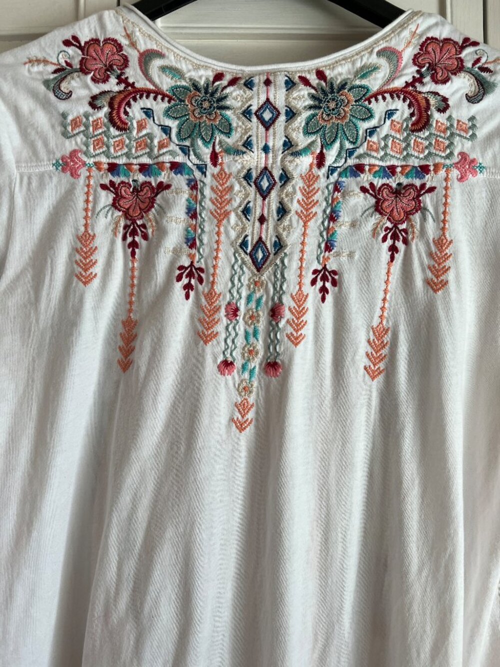 Johnny Was Tua Knit Embroidered Top - Picture 4 of 10